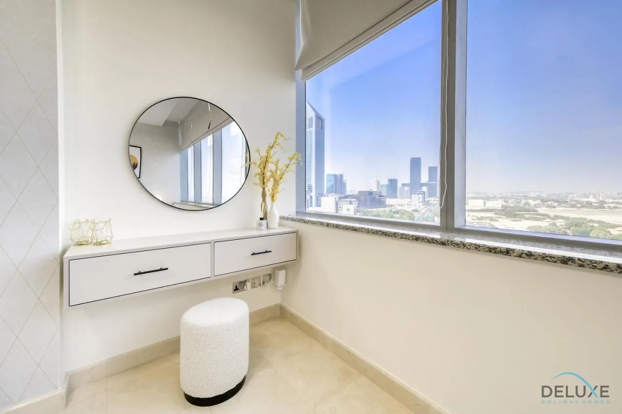 Refreshing Studio At Sky Gardens Difc By Deluxe Holiday Homes Dubai Apartment